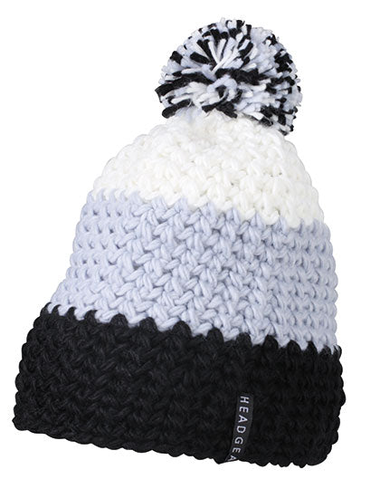 Crocheted Cap With Pompon L-Shop